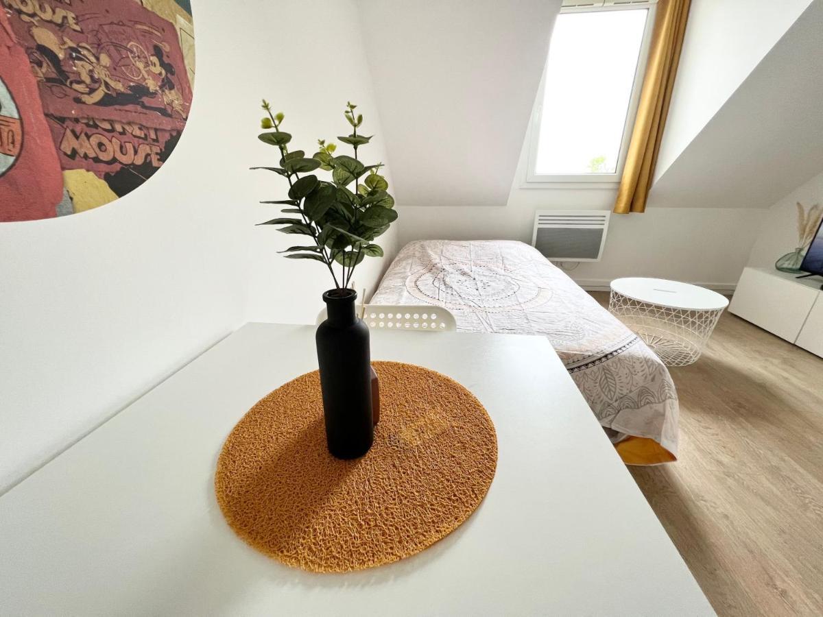 Appartement idéal à 5 min de Disney pour 4 pers Magny-le-Hongre Exterior foto